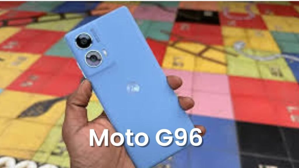 Motorola Moto G96 Review: Stylish Design, Big Battery & Impressive Camera Under 20,000